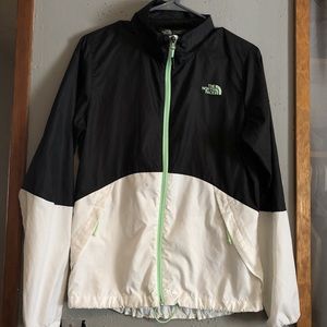 🚨SOLD The North Face Windbreaker